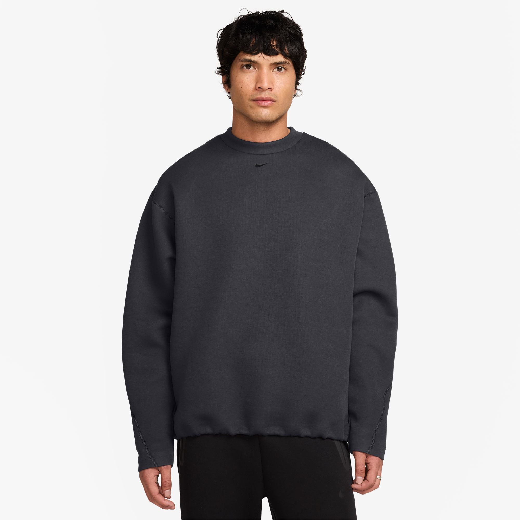 Nike Tech Fleece Loose Fit Crew Top