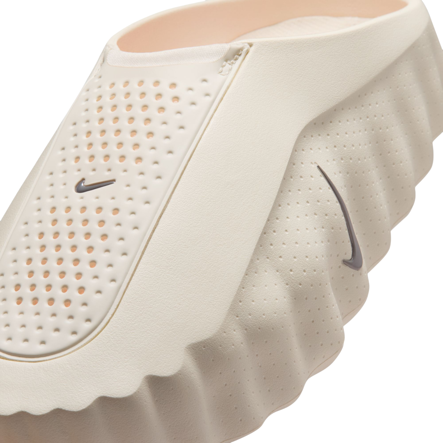 Nike Mind 001 Pregame Mule Sandals